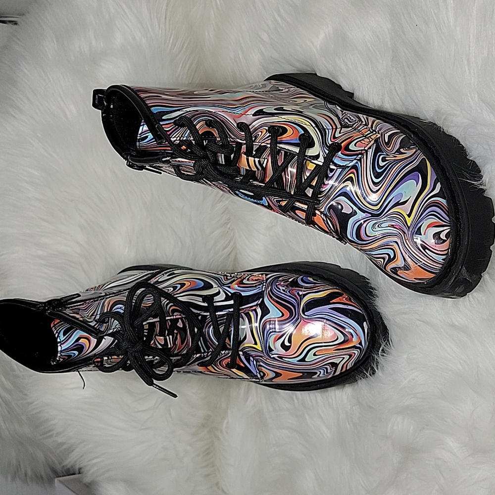 Steve Madden Rockk Colorful 70s Swirl Womens Size 5 Lace Zip Combat Boots
